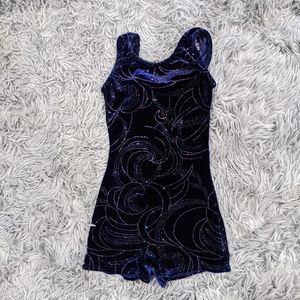 Motionwear Small Child Gymnastics or Dance Leotard Shorts Length Velour 4-6
